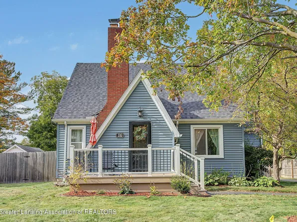 330 Ash St, Dimondale, MI 48821
