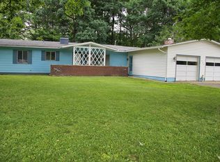 906 Grandview Rd, Oil City, PA 16301