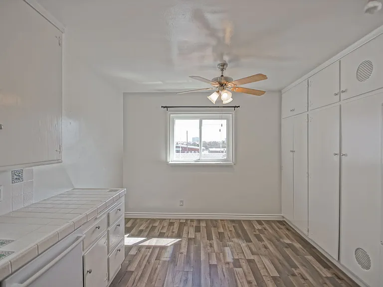 330 Bungalow Dr — Photo 12