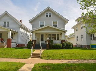 1949 Grande Ave SE, Cedar Rapids, IA 52403
