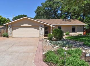 202 N Blue Ridge Pkwy, Cedar Park, TX 78613