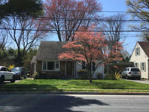 201 W Park Pl, Newark, DE 19711