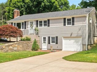 185 W Allenton Rd, North Kingstown, RI 02852
