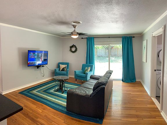 2nd image of 4614 Lyceum Dr