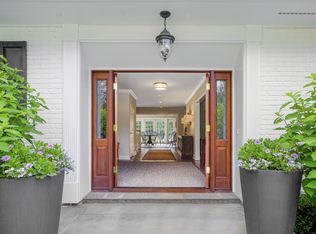 294 Round Hill Rd, Greenwich, CT 06831