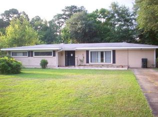 1302 Choctaw St, Dothan, AL 36303