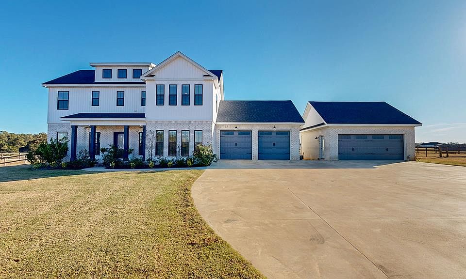 1st image of 434 Braxton Dr