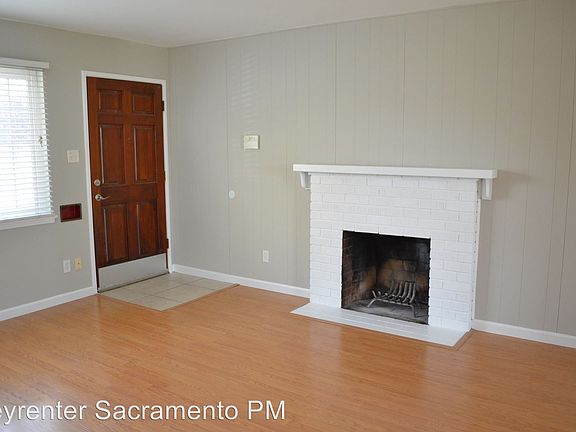 3rd image of 5250 Priscilla Ln