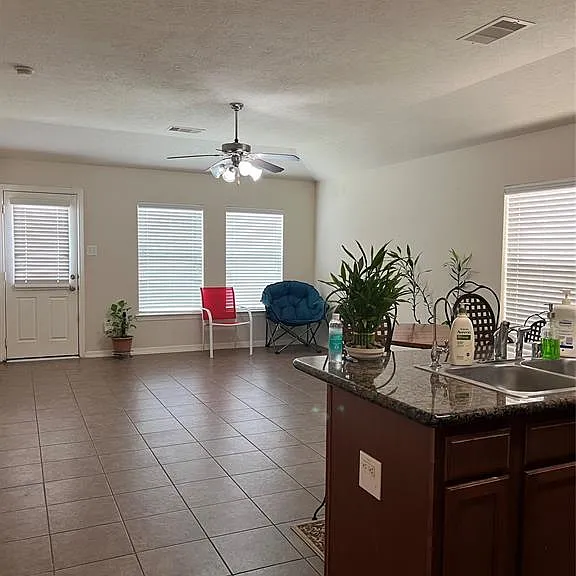 4431 Careybrook Ln — Photo 2