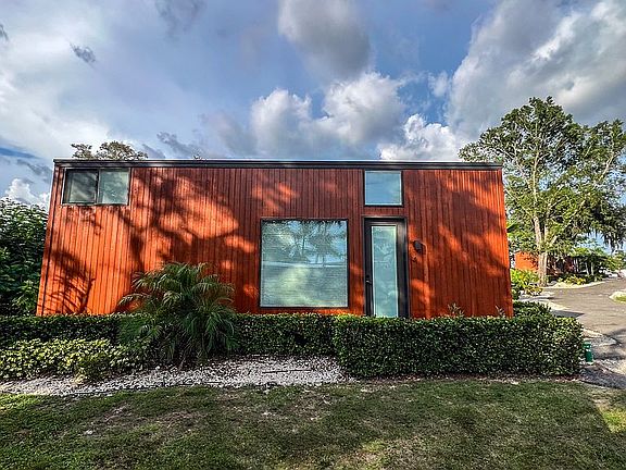 2nd image of 11008 Us-301 Lot 4