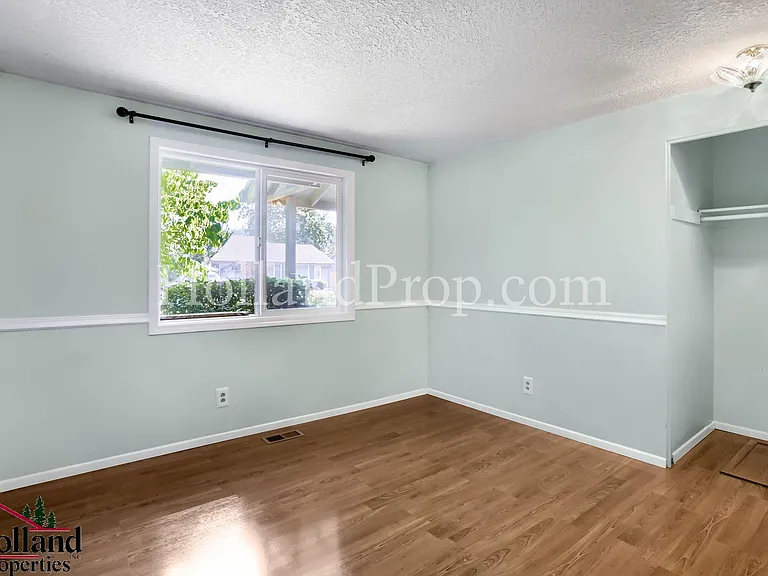 17267 SW Barcelona Way — Photo 12