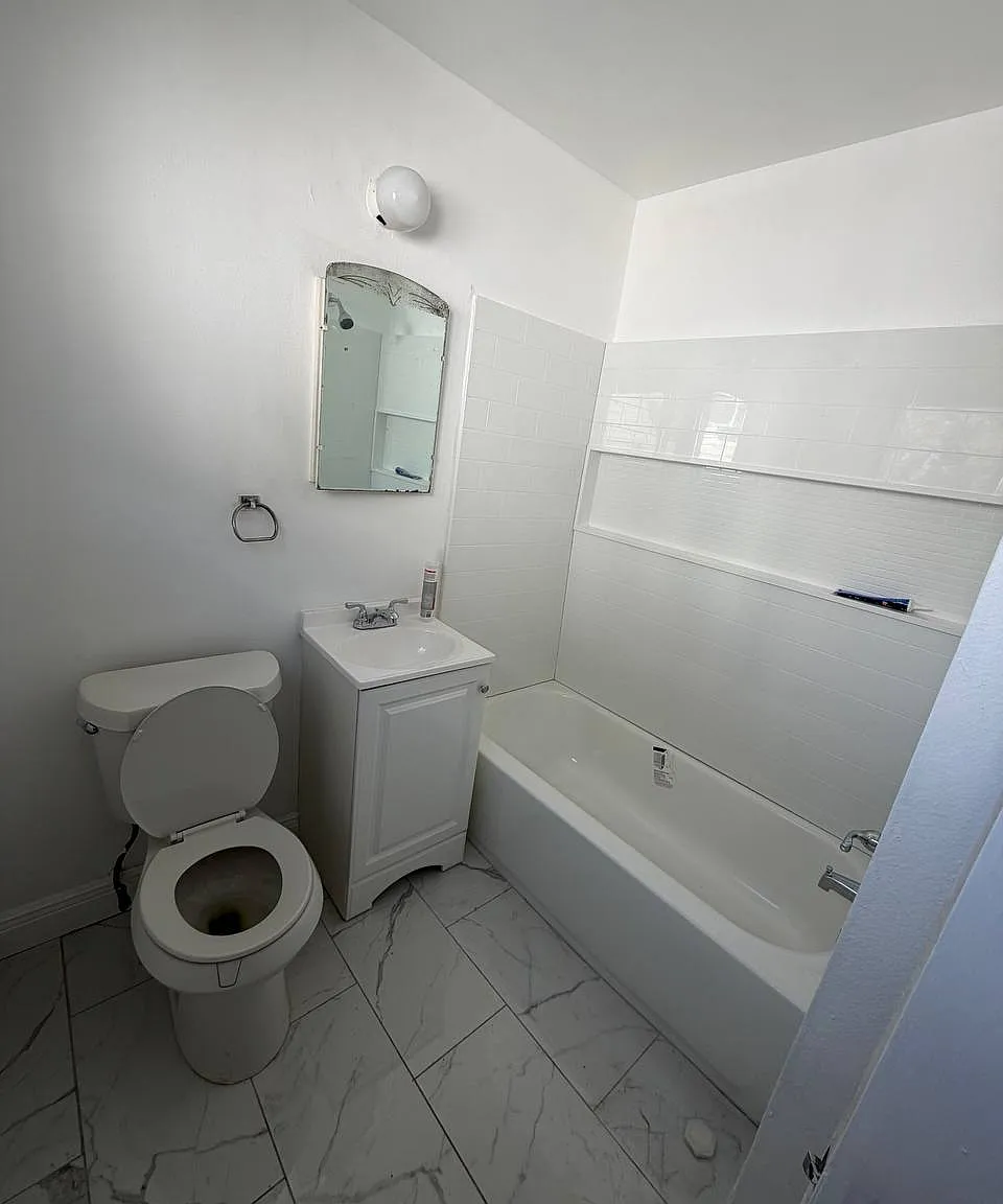 1 bed, 600 sqft, $1,500 — Photo 3