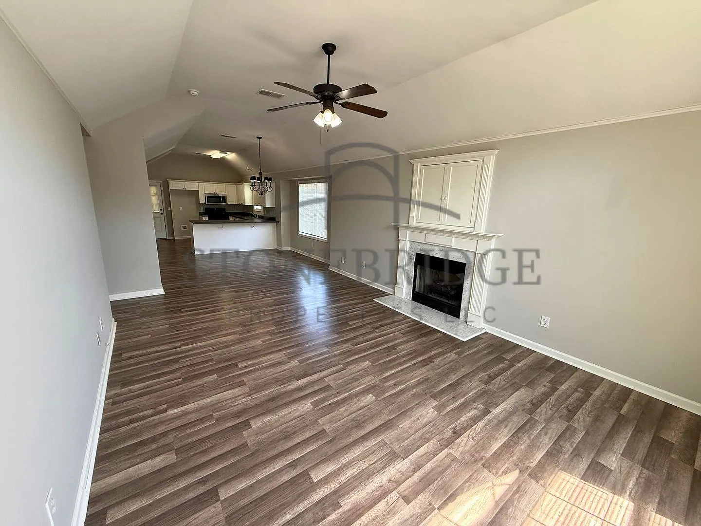 3 bed, 2 bath home in Calera — Photo 4