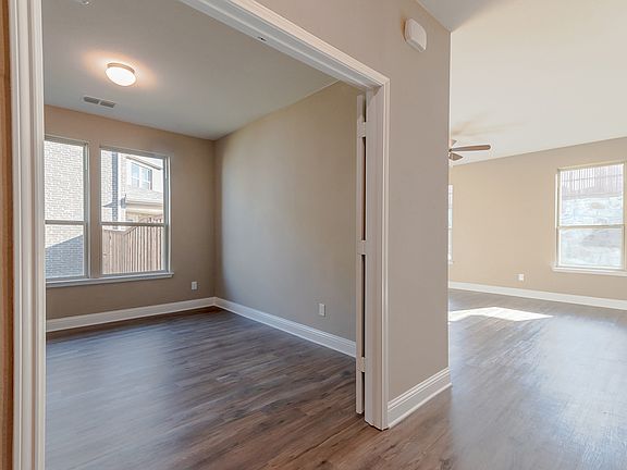 3rd image of 8909 Bison Creek Dr