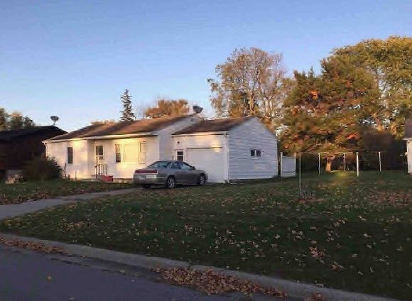 2nd image of 425 5th St SW