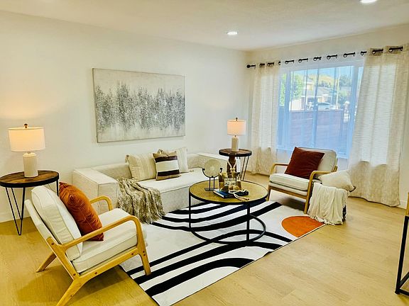 2nd image of 1213 Lightland Rd