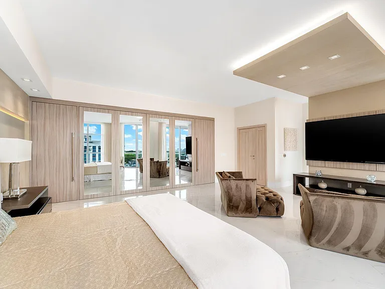 17301 Biscayne Blvd #Penthouse 7 — Photo 24