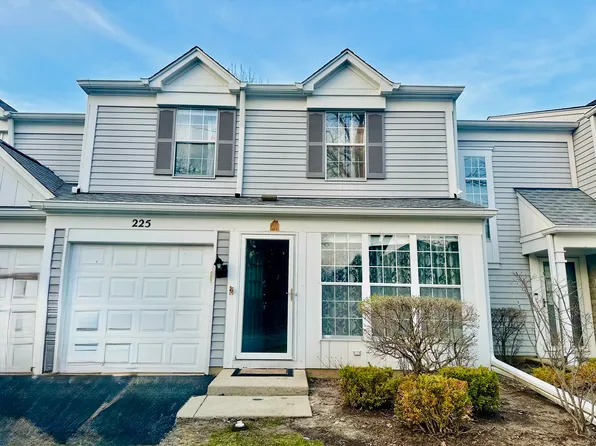 225 Port Royal Cir #225, Aurora, IL 60504