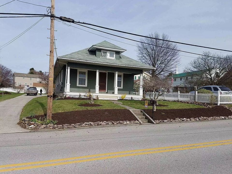 1st image of 249 W Jackson St
