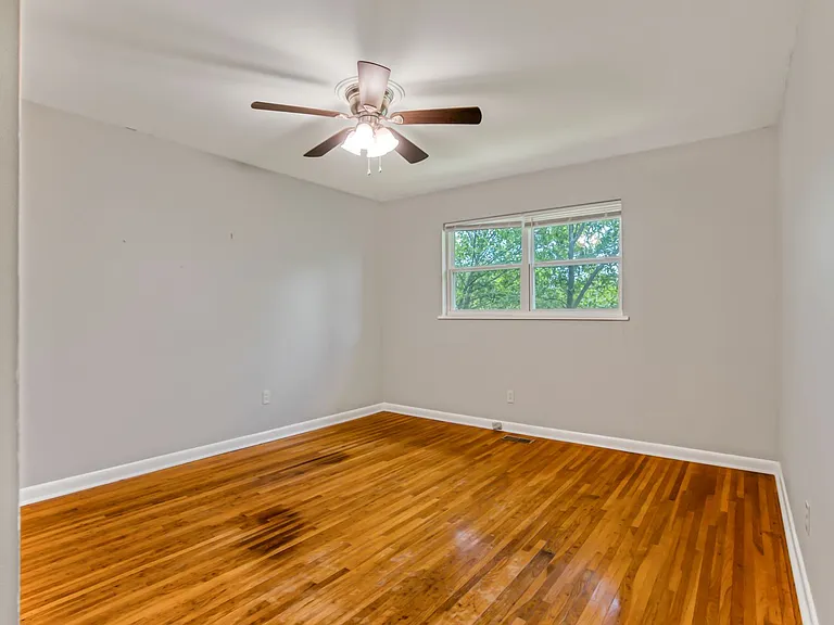 3 Garfield Cir #B — Photo 13