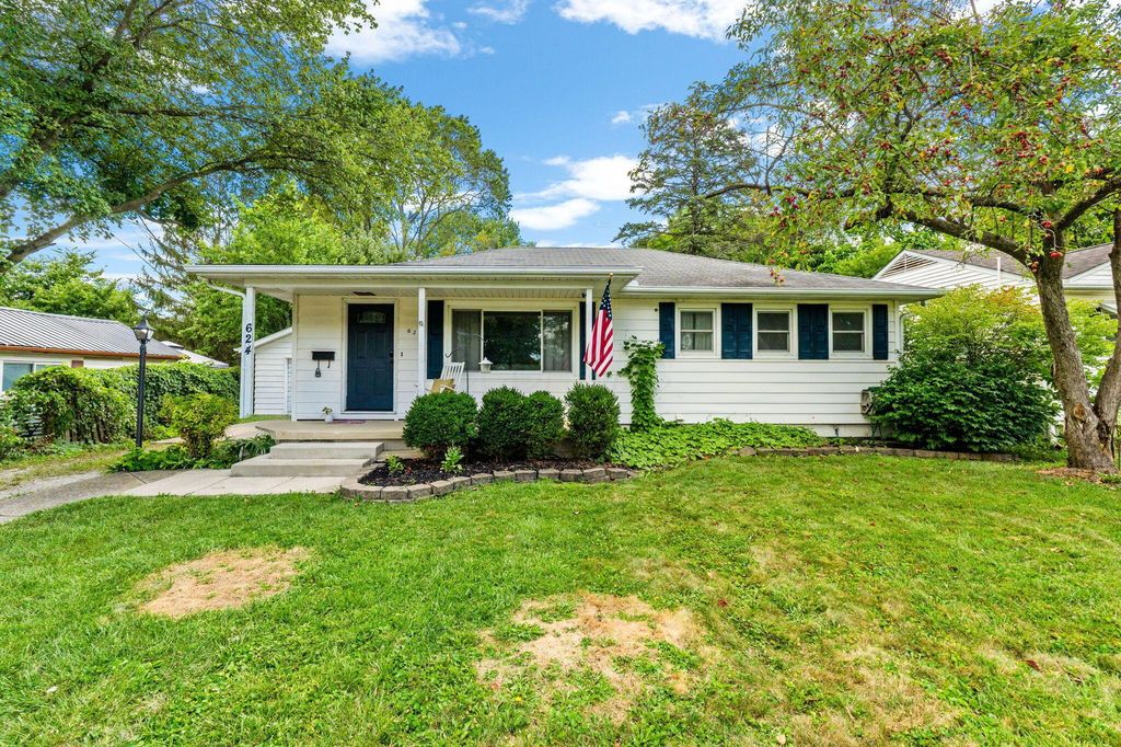 Real estate listing image