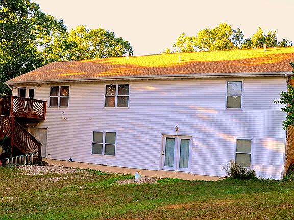 5th image of 3026 Oak Haven Ln