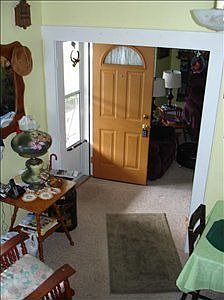 5th image of 621 Kennedy St