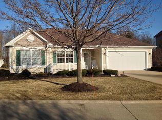 9063 W Windsor Dr, Olmsted Falls, OH 44138