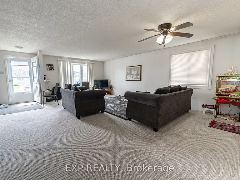 6 Hickling Trl — Photo 7