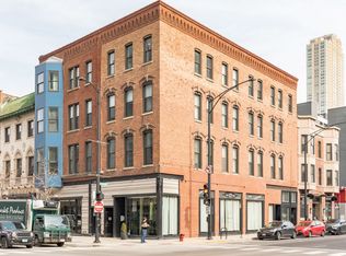 166 W Grand Ave APT 4A, Chicago, IL 60654