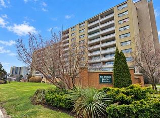 15 Albright Rd #1002, Hamilton, ON L8K 5J2