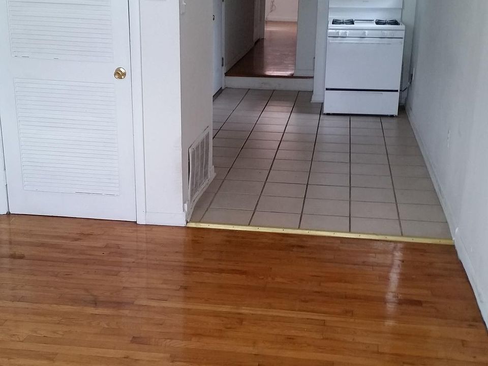 Living ROom/Kitchen