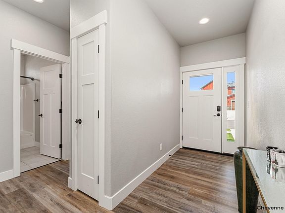 3rd image of 5601 Carmel Dr