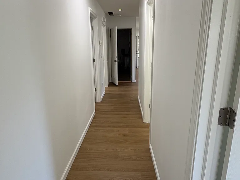 889 Fremont Ave — Photo 8
