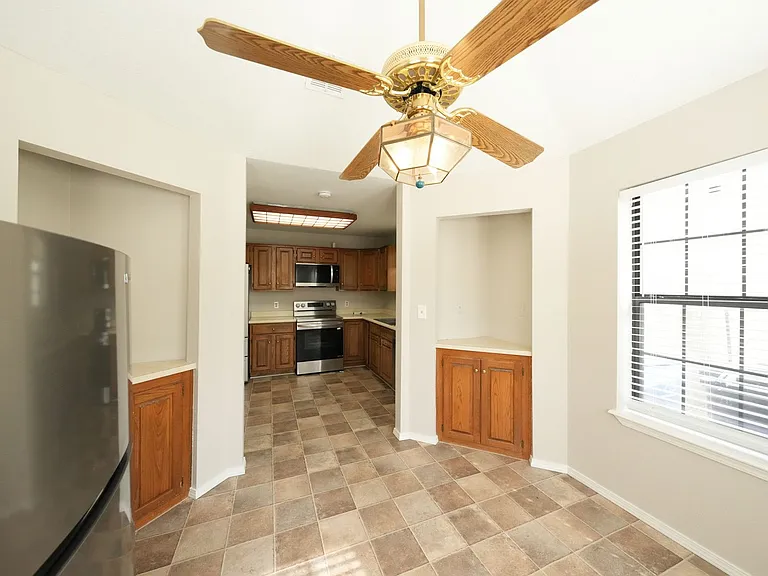 6327 S 90th East Ave — Photo 6