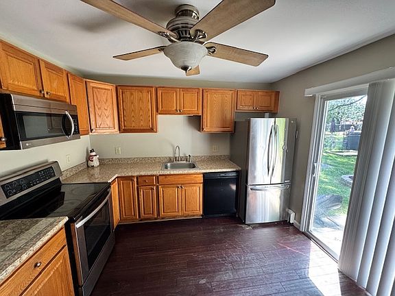 4th image of 26523 Nagel St