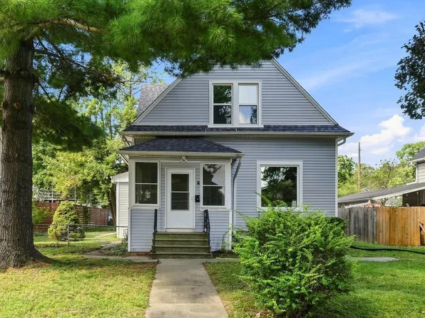 1145 Marquette St, La Salle, IL 61301