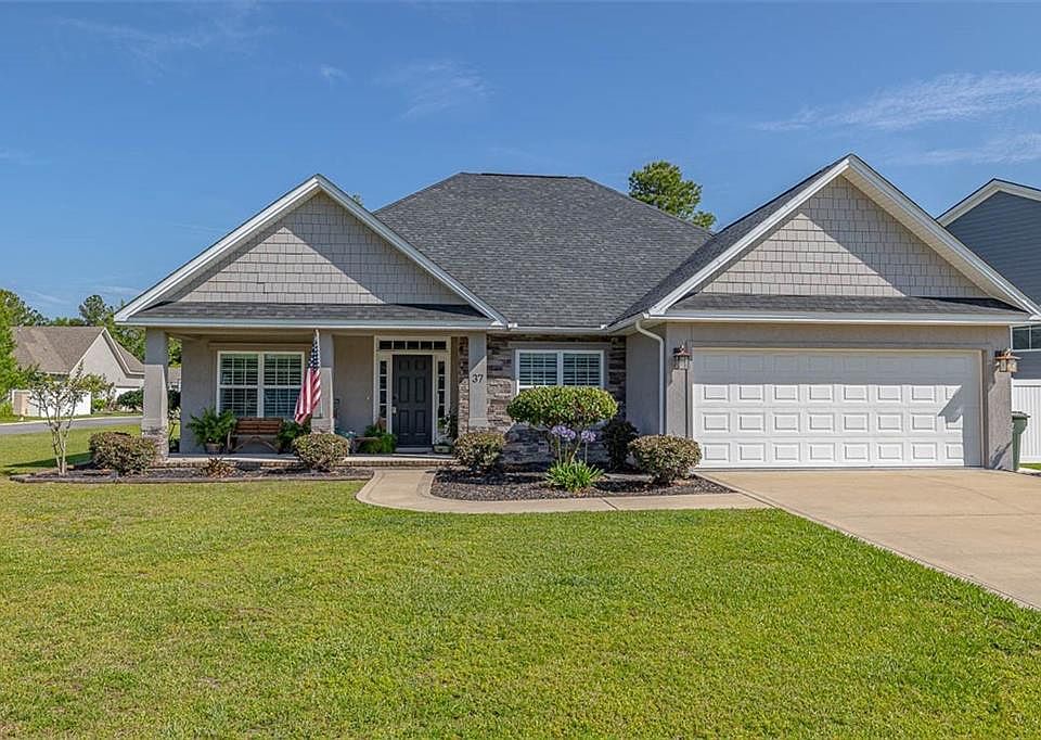 1st image of 37 Port Richey Way