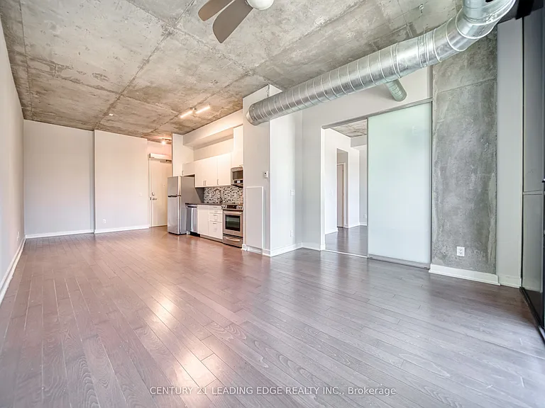 60 Bathurst St #306 — Photo 5