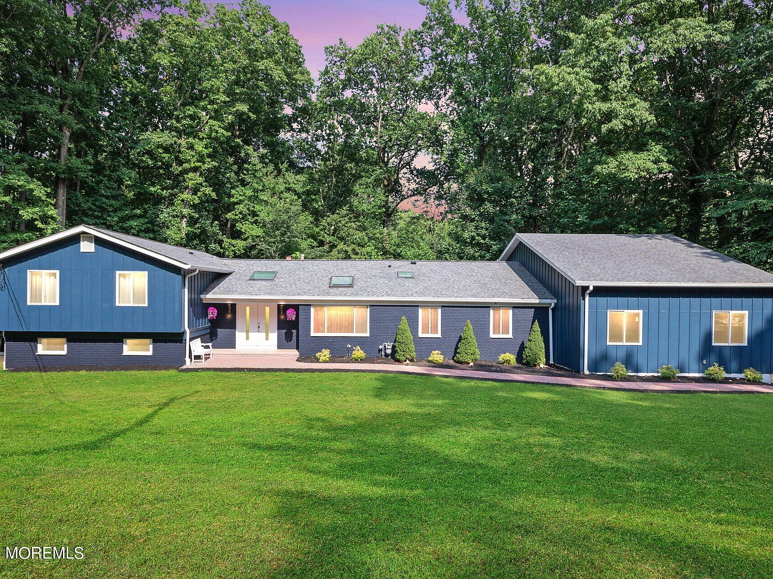 024b35bb3184811144e965e23386a5