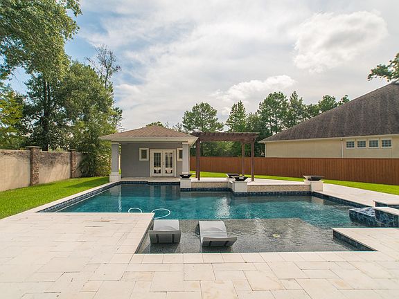 5th image of 278 Sonoma Ct