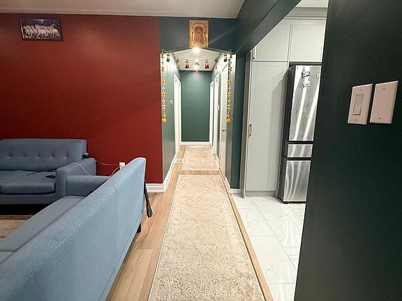 3rd image of 51 Admiral Rd