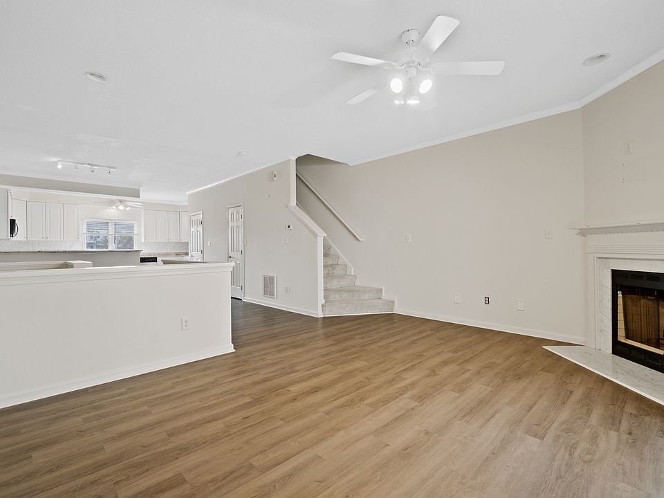 1st image of 3224 Shore Dr