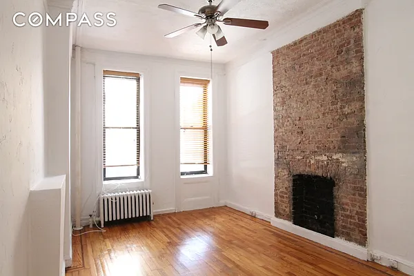 Rented by Compass | media 10