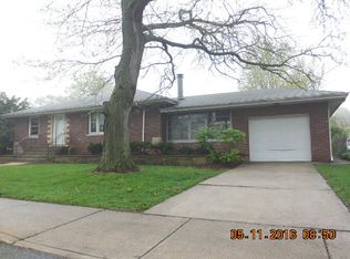 109 Forestdale Park, Calumet City, IL 60409