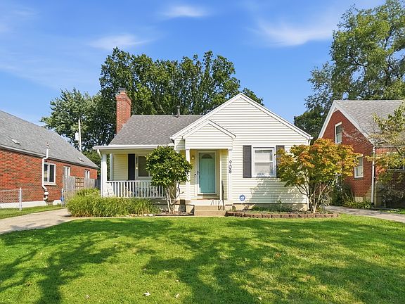 3rd image of 908 Shroyer Rd