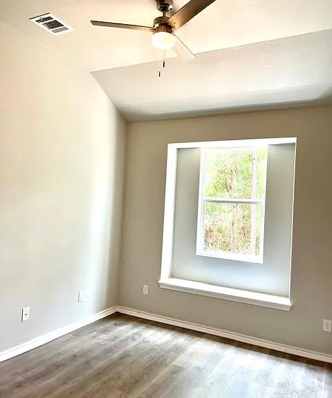 386 B Tahitian Dr — Photo 10