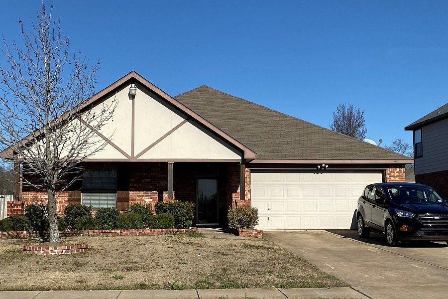 1st image of 2904 Highland Meadows Dr