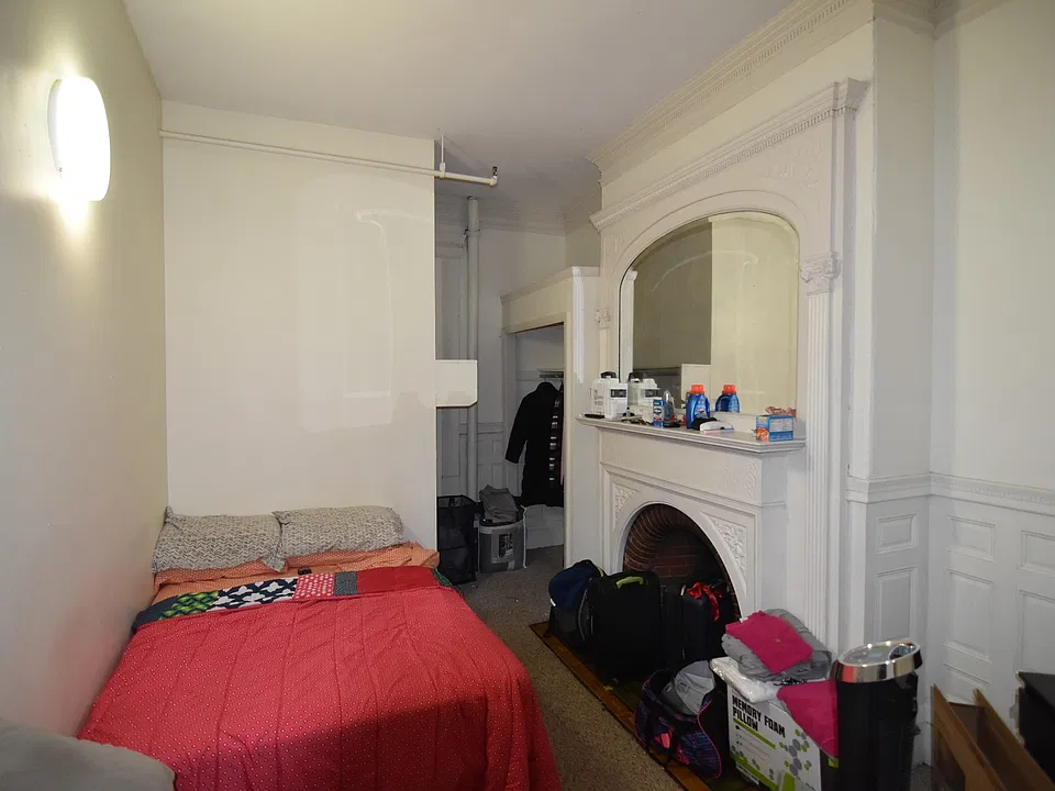 15 Bay State Rd #3