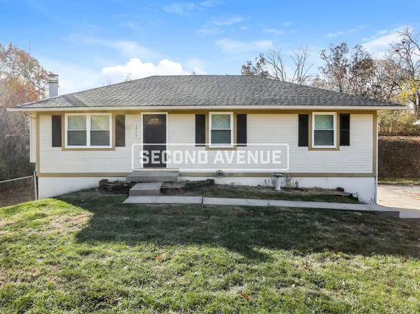 1705 Vilas St, Leavenworth, KS 66048